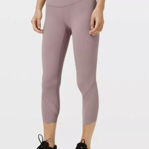 Lululemon Leggings Womens 6 Wunder Under High Rise Crop 23" Scallop Luxtreme